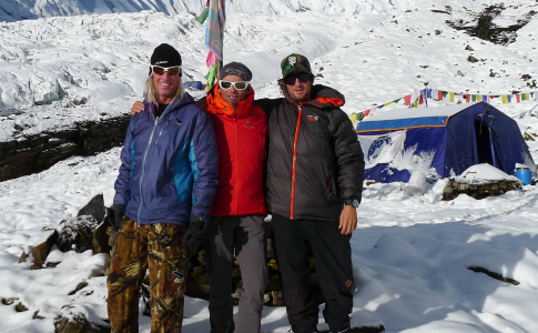 Mountain girl blog: Legends and loss - reaction to the Mount Manaslu avalanche in Nepal